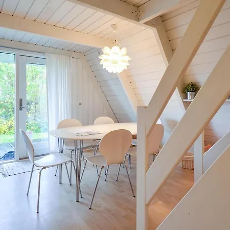 Holiday home Beautiful In With Outdoor Swimming Pool *