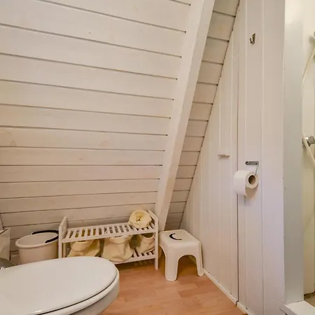 Holiday home Beautiful In With Outdoor Swimming Pool
