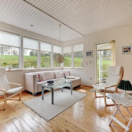 Three-bedroom Holiday In Сasa de vacaciones